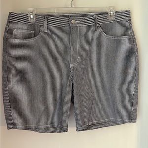 Lee plus shorts